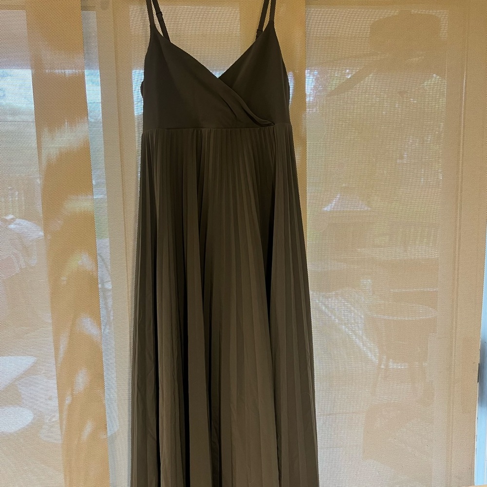 Athleta Elegant Olive Green Maxi Dress